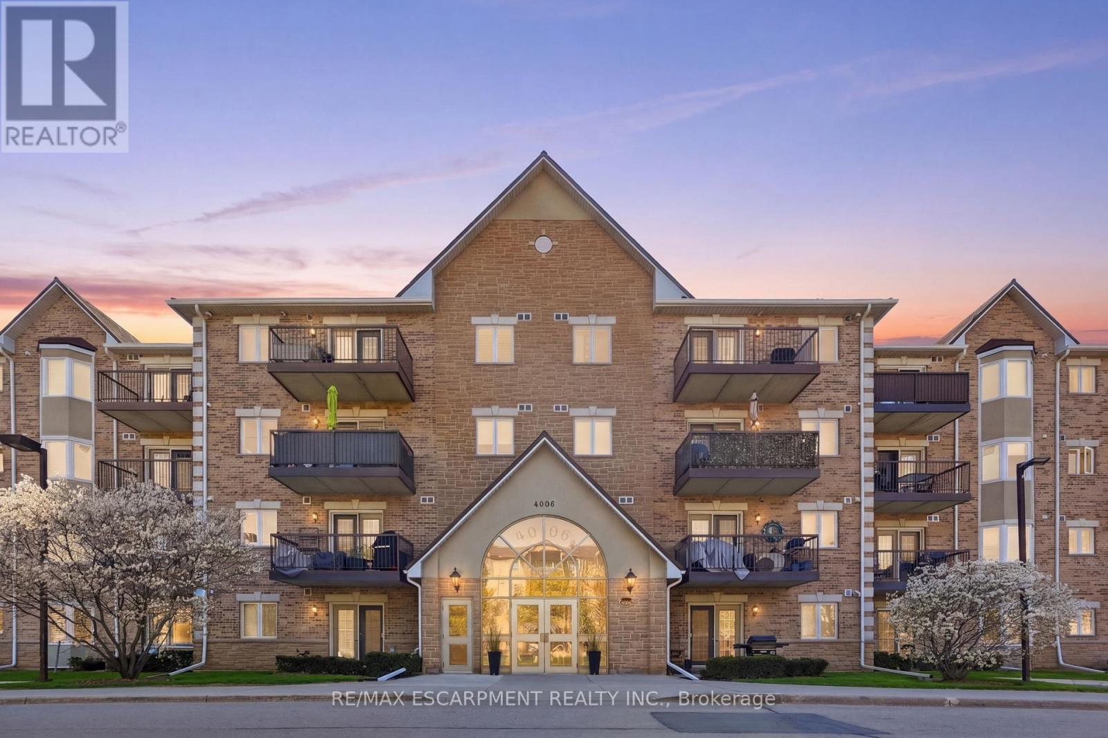 407 - 4006 KILMER DRIVE, Burlington, Ontario