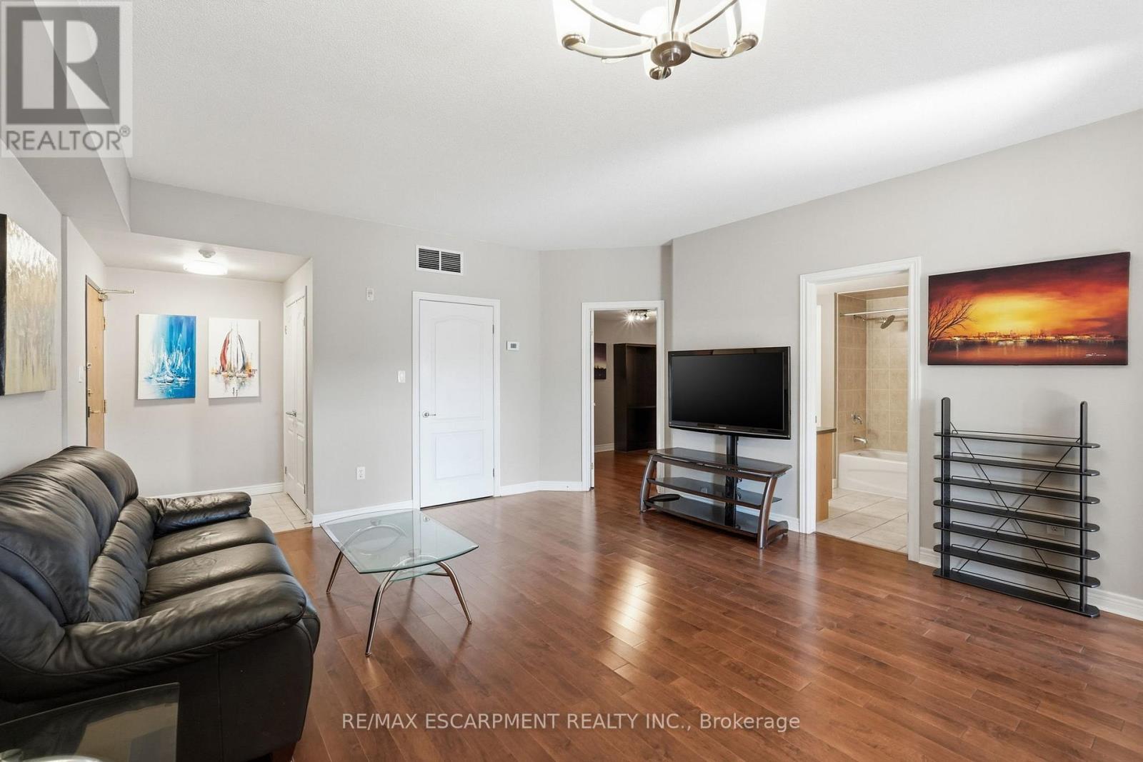 407 - 4006 Kilmer Drive, Burlington, Ontario  L7M 4W4 - Photo 9 - W13098258