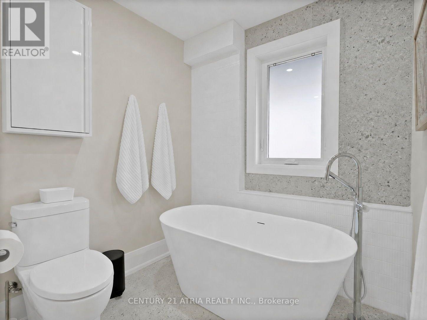 23 Lloyd Manor Road, Toronto, Ontario  M9B 5H5 - Photo 18 - W13098268