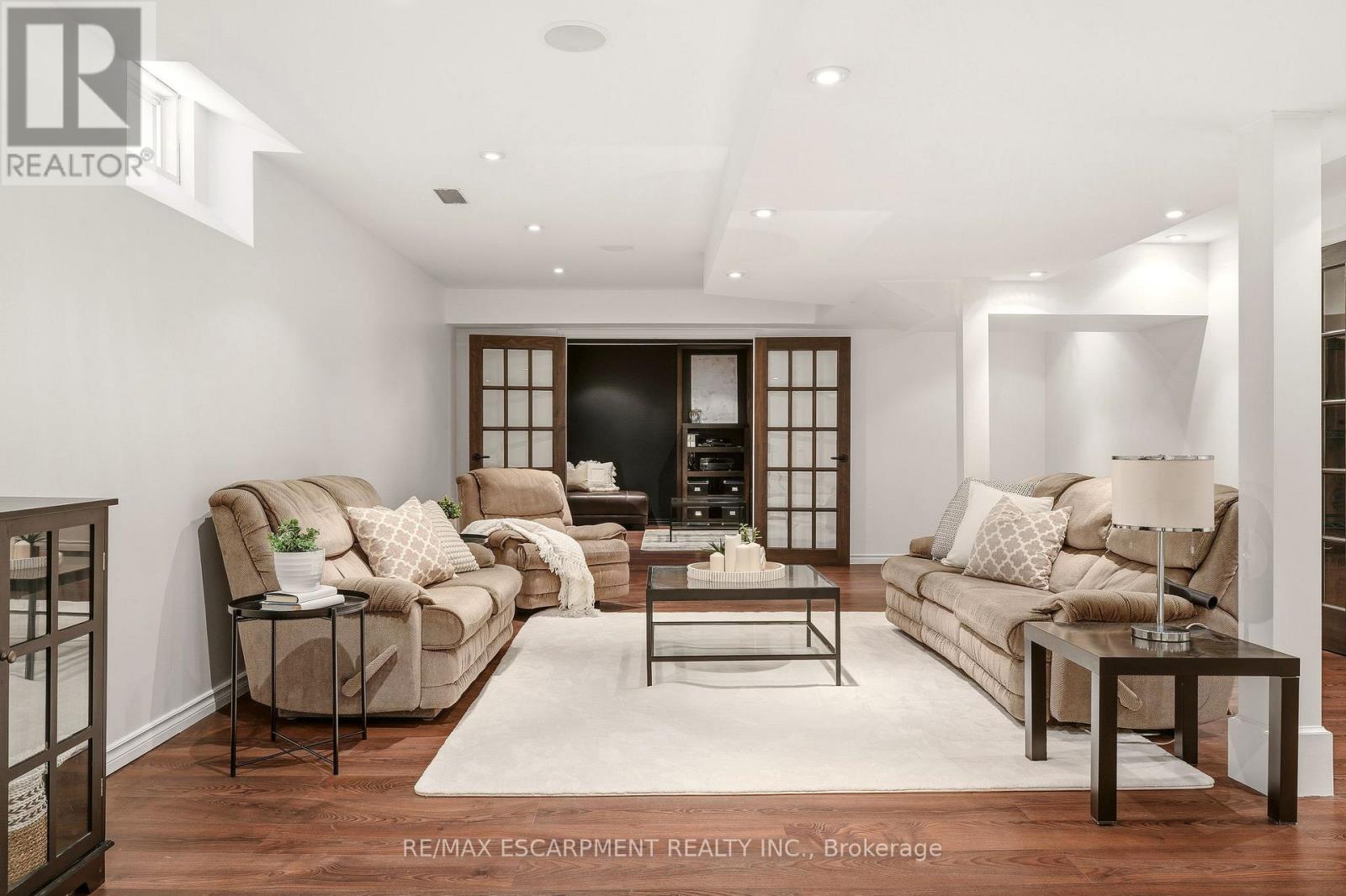 1379 Liverpool Street, Oakville, Ontario  L6M 4P1 - Photo 36 - W13098272