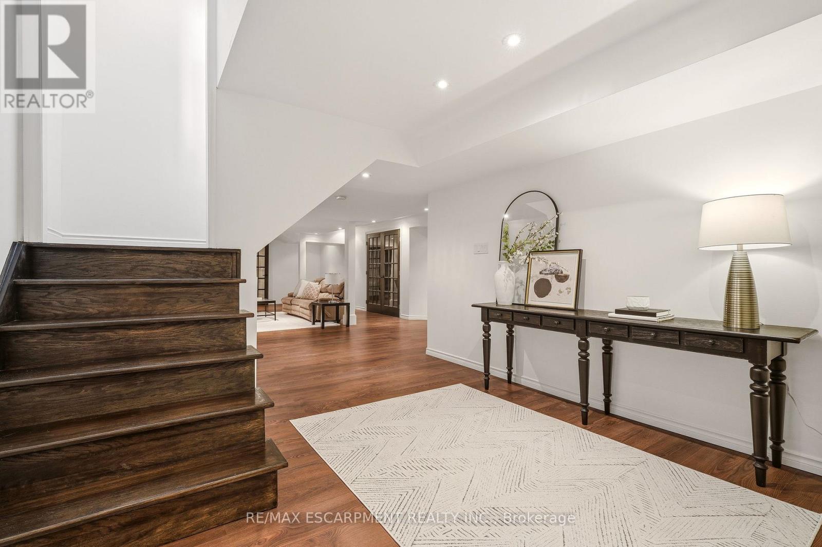 1379 Liverpool Street, Oakville, Ontario  L6M 4P1 - Photo 43 - W13098272