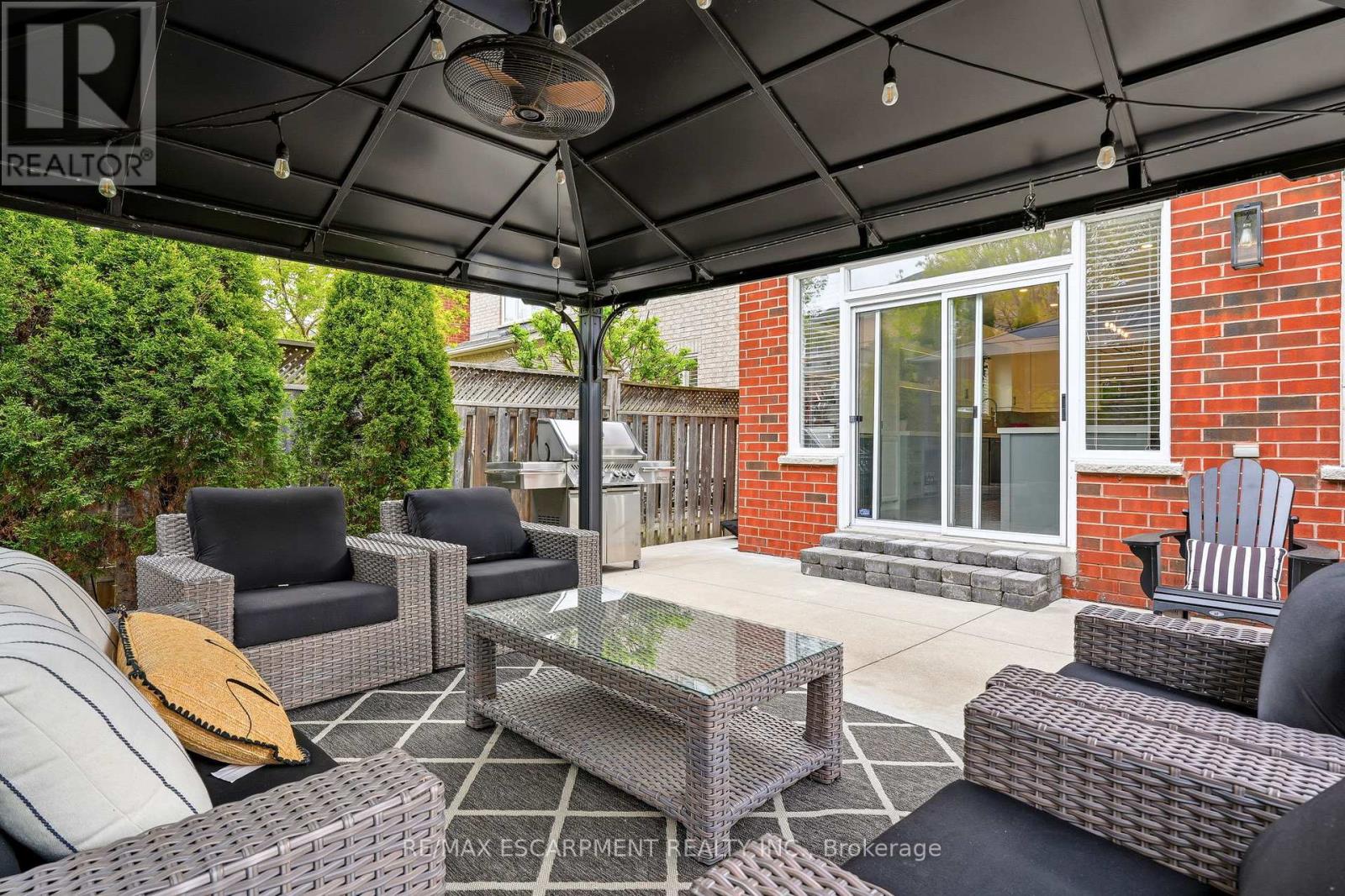 1379 Liverpool Street, Oakville, Ontario  L6M 4P1 - Photo 46 - W13098272
