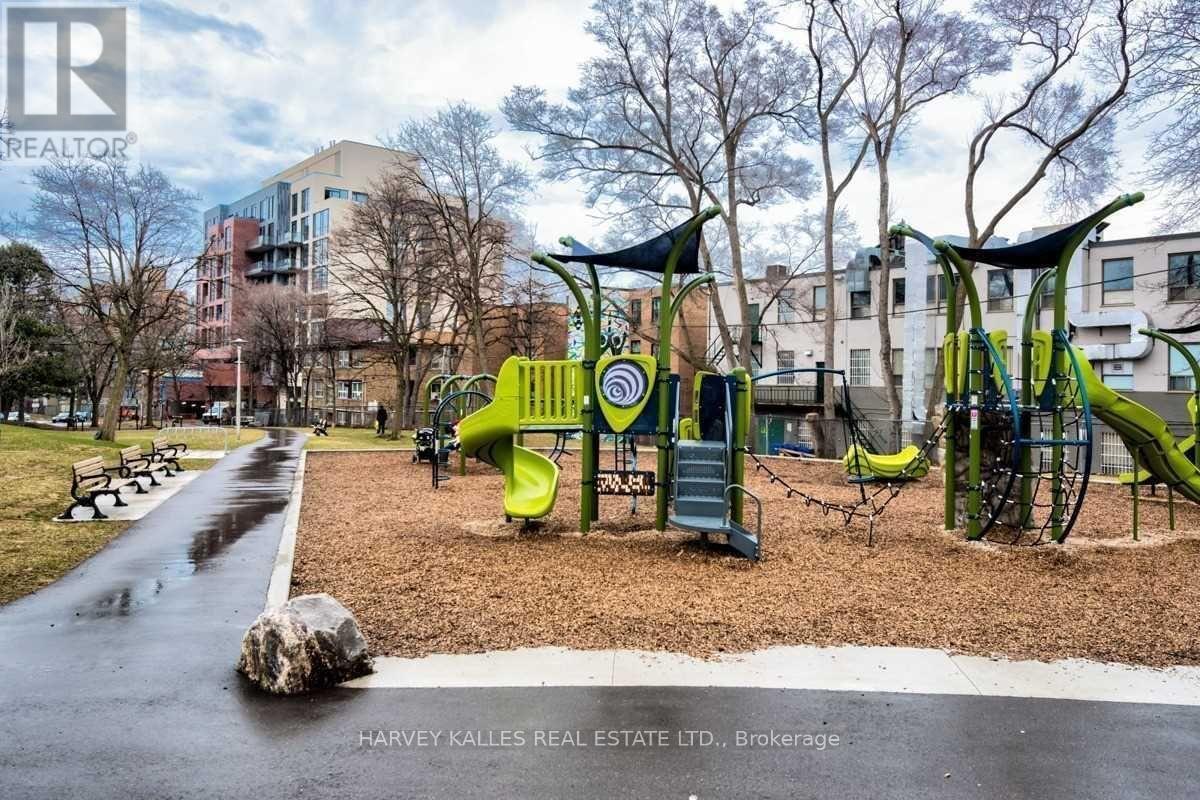 407 - 2118 Bloor Street W, Toronto, Ontario  M6S 1M8 - Photo 17 - W13098274