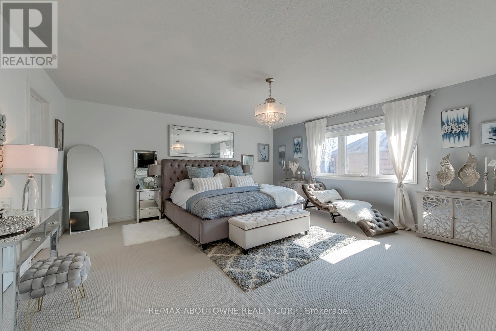 2389 Grand Oak Trail, Oakville, Ontario  L6M 4V4 - Photo 30 - W13098284
