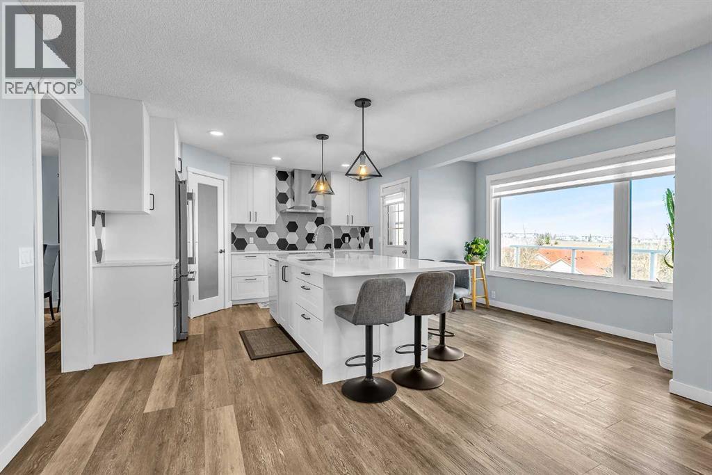 215 Edgevalley Mews, Calgary, Alberta  T3A 5E5 - Photo 10 - A2307570