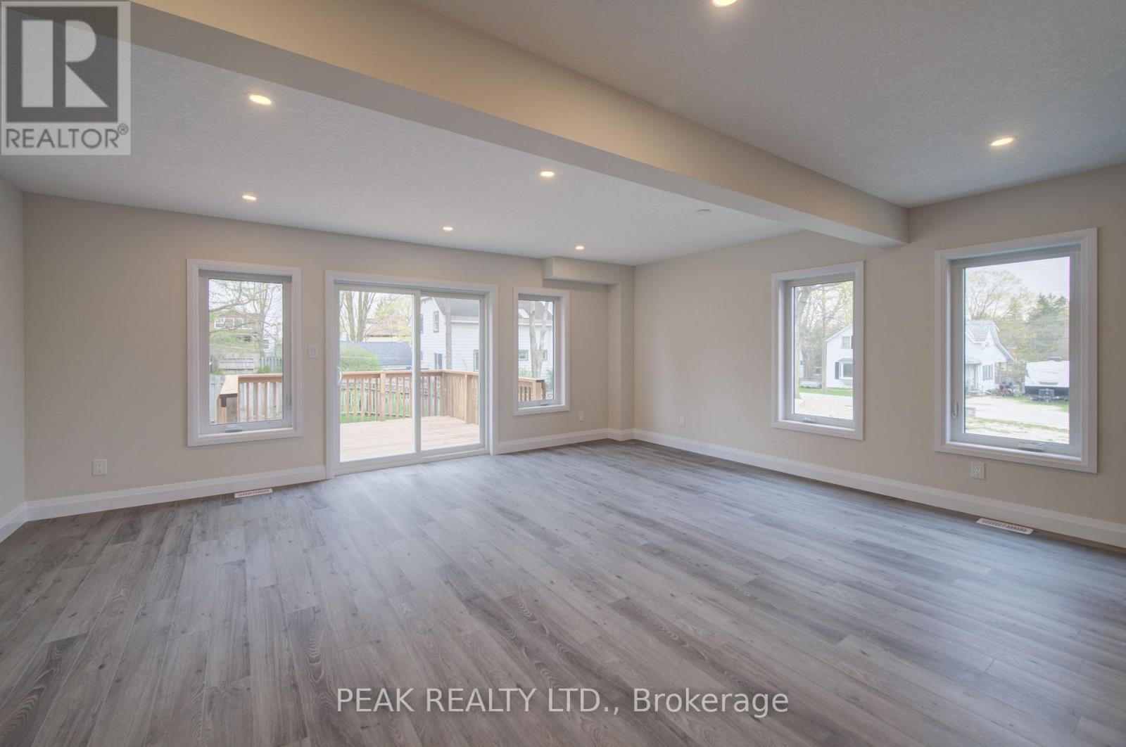 723 Elma Street W, North Perth, Ontario  N4W 1W5 - Photo 10 - X13098094