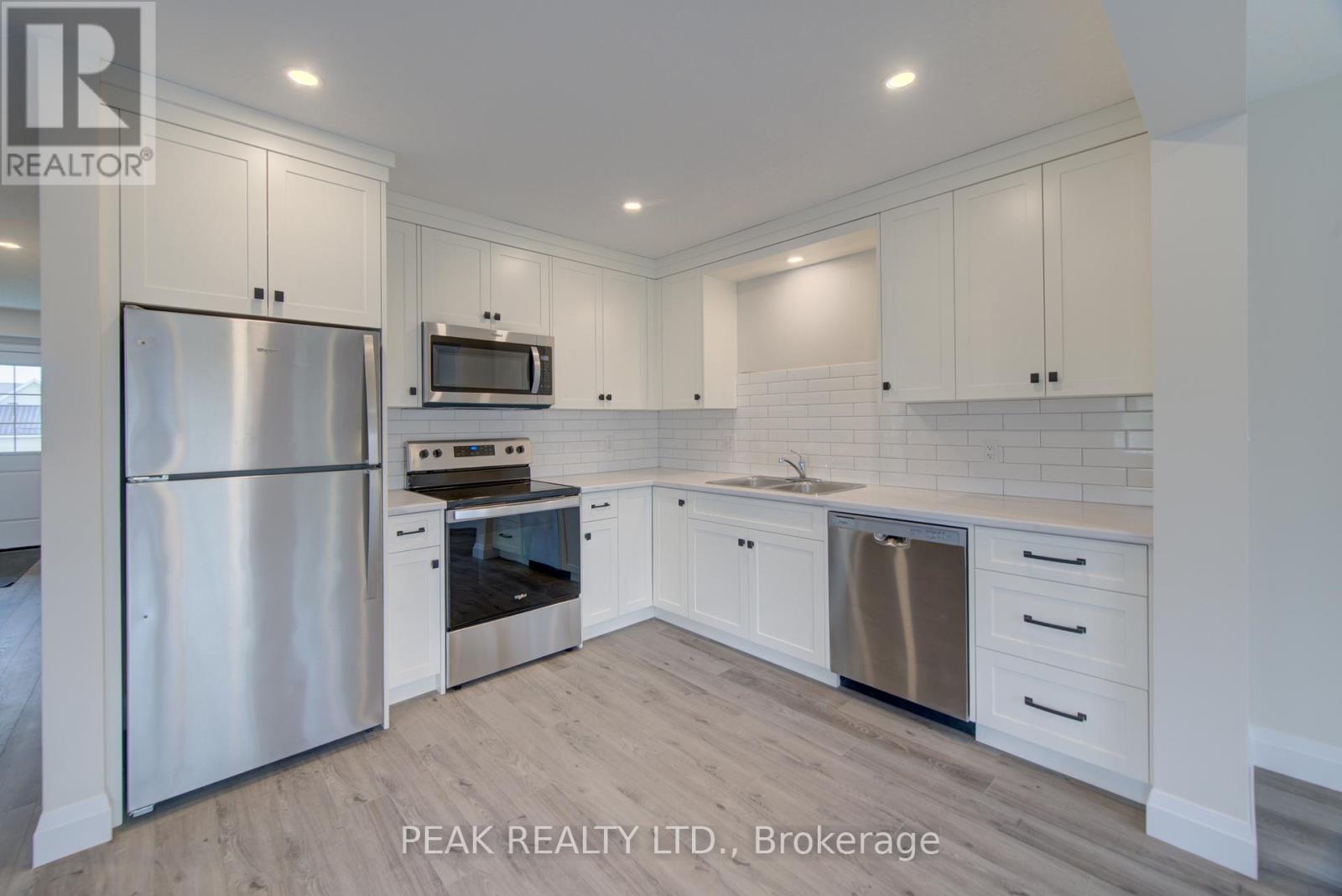 723 Elma Street W, North Perth, Ontario  N4W 1W5 - Photo 12 - X13098094