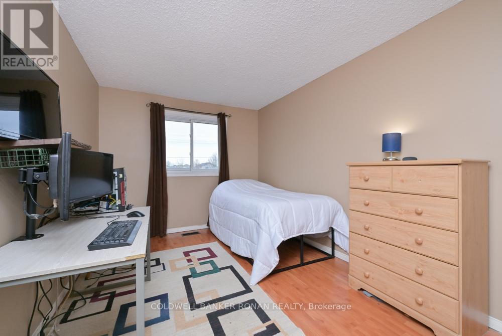 56 Edward Street, Mapleton, Ontario  N0G 1P0 - Photo 16 - X13098162