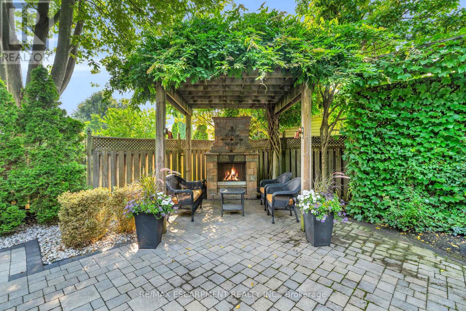 484 Bush Drive, Hamilton, Ontario  L9G 4T4 - Photo 47 - X13098206