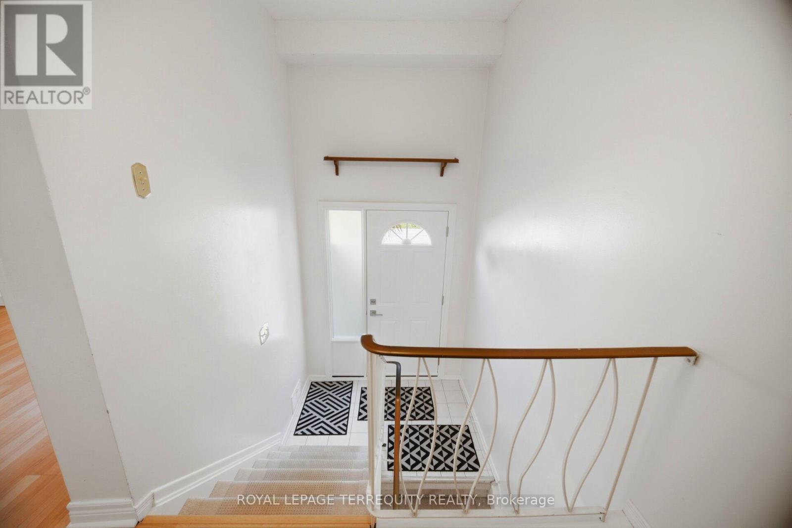 3 - 325 Mary Street, Hamilton, Ontario  L8L 8A2 - Photo 4 - X13098300