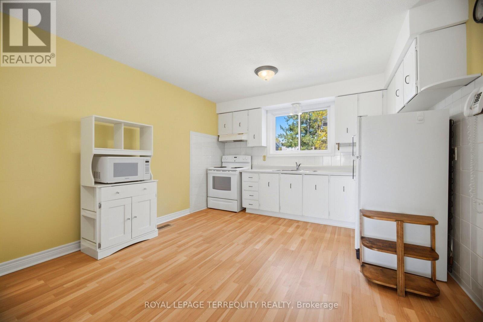 3 - 325 Mary Street, Hamilton, Ontario  L8L 8A2 - Photo 7 - X13098300