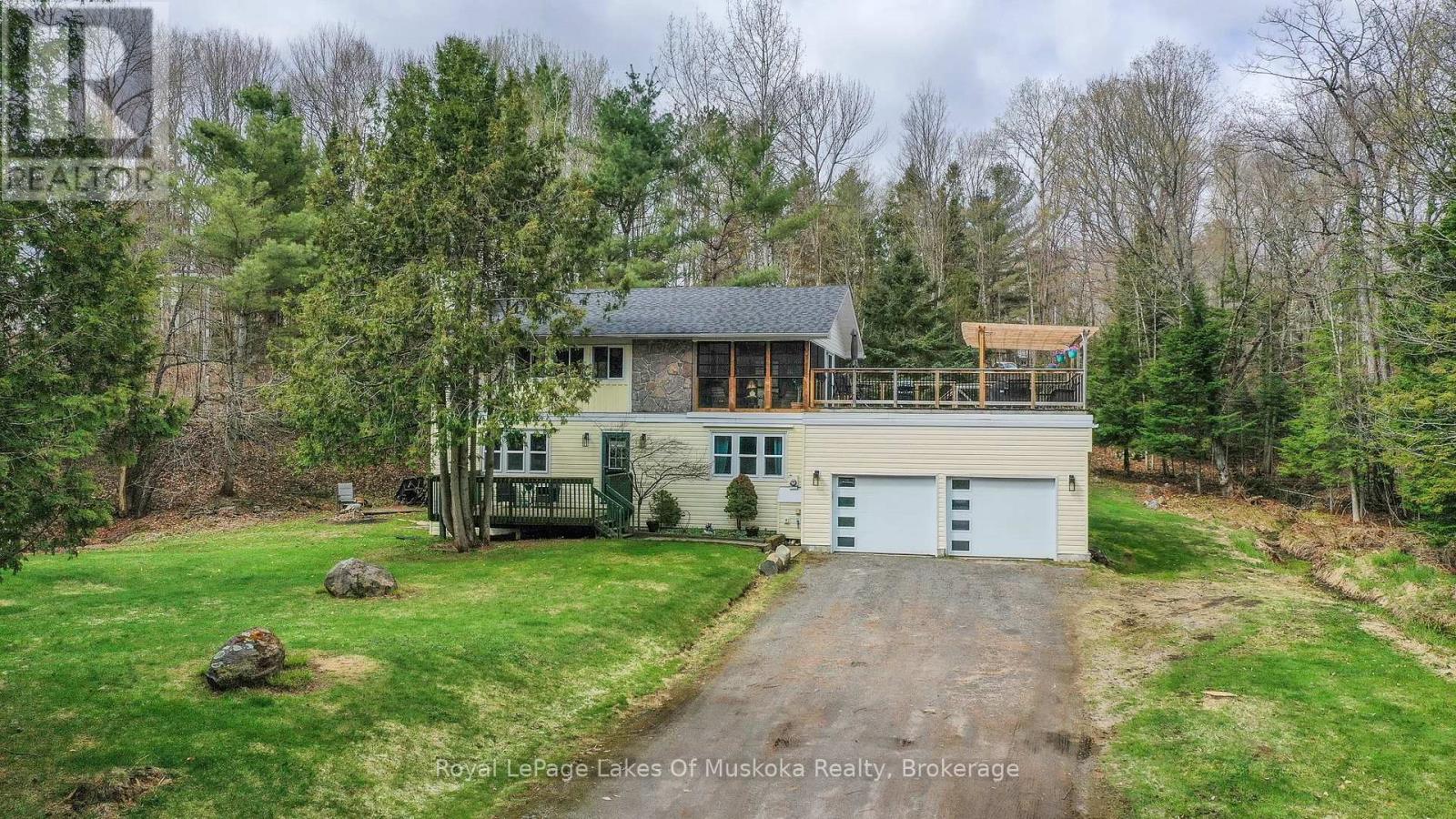 256 Woodland Drive, Huntsville, Ontario  P1H 1A6 - Photo 33 - X12716700