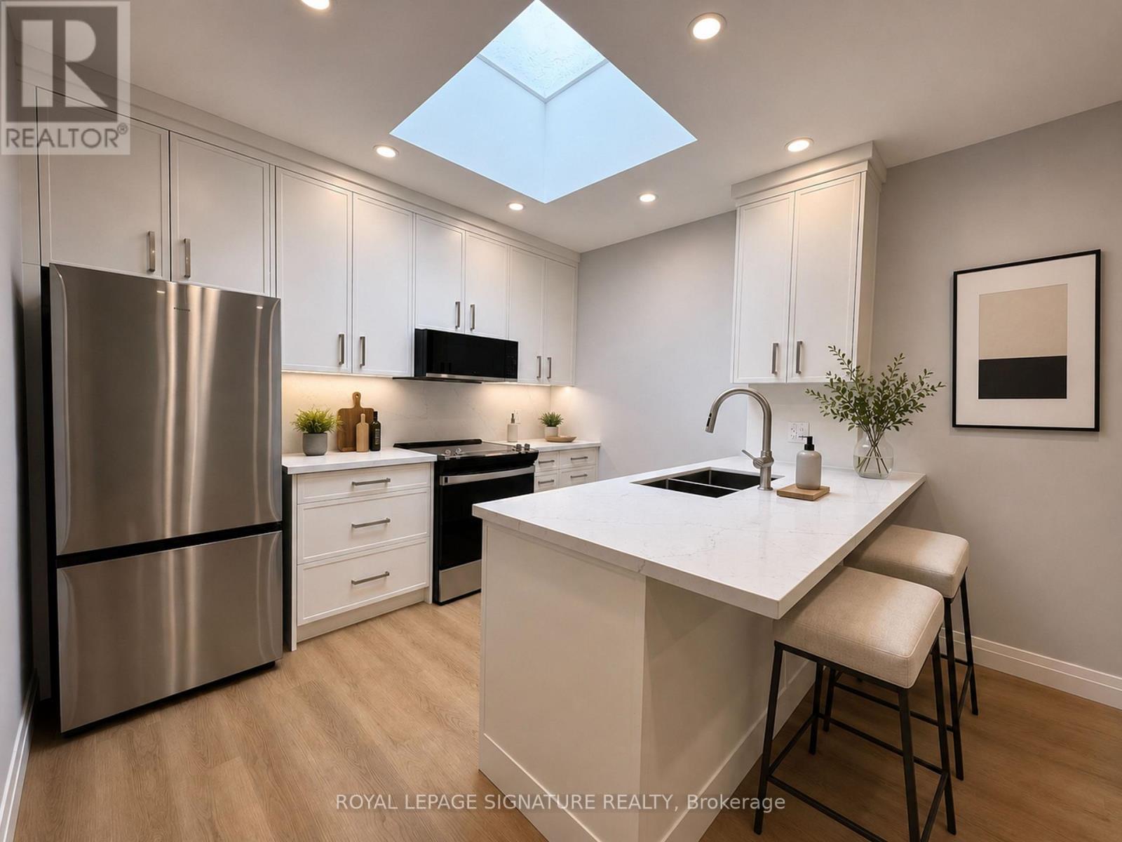 2 - 1727A BAYVIEW AVENUE, Toronto, Ontario