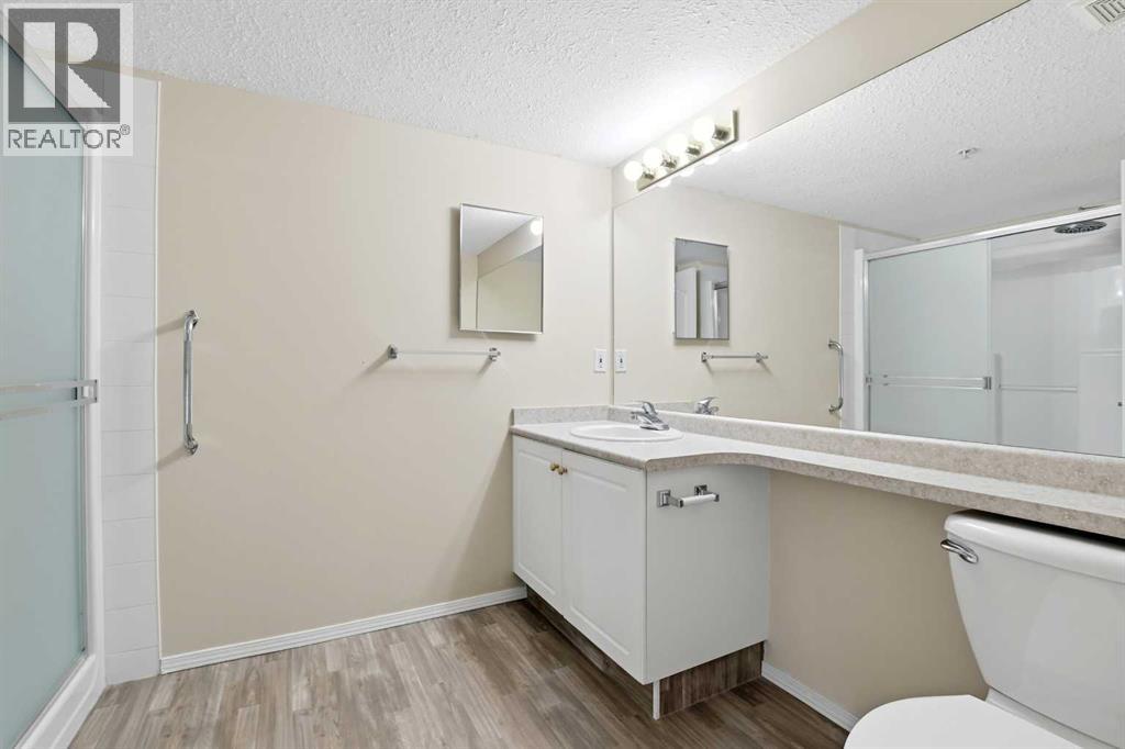215, 56 Carroll Crescent, Red Deer, Alberta  T4P 3Y3 - Photo 8 - A2301500