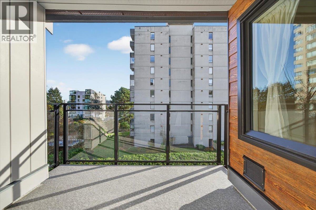 403 1340 Duchess Avenue, West Vancouver, British Columbia  V7T 1H6 - Photo 9 - R3120886
