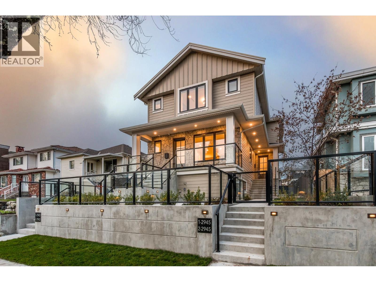 1 2945 E 44th Avenue, Vancouver, British Columbia  V5R 3A9 - Photo 1 - R3120912