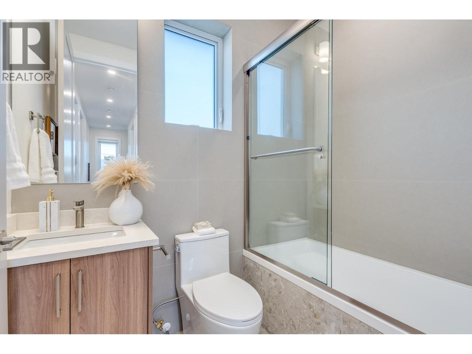 1 2945 E 44th Avenue, Vancouver, British Columbia  V5R 3A9 - Photo 22 - R3120912