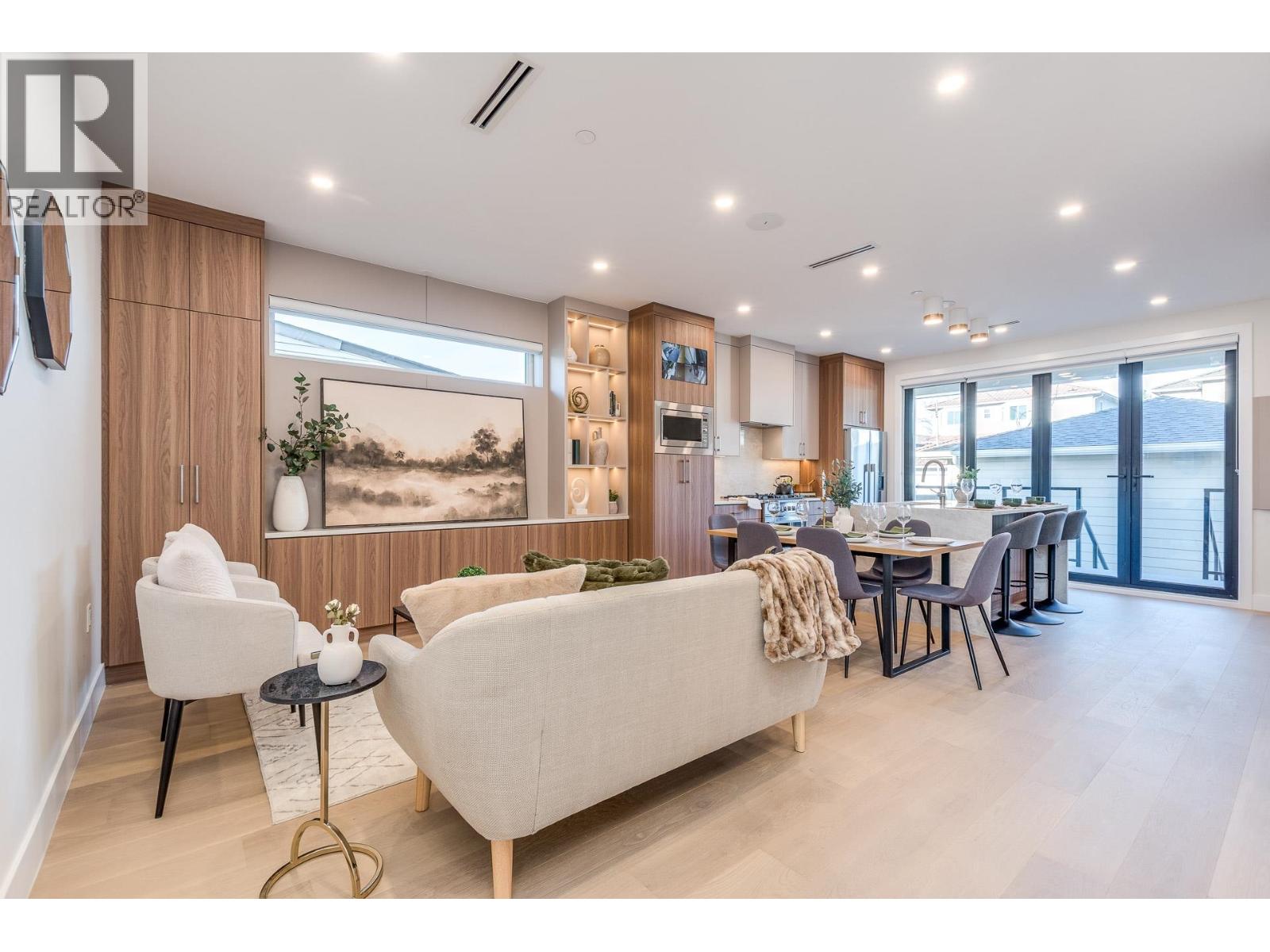 1 2945 E 44th Avenue, Vancouver, British Columbia  V5R 3A9 - Photo 5 - R3120912
