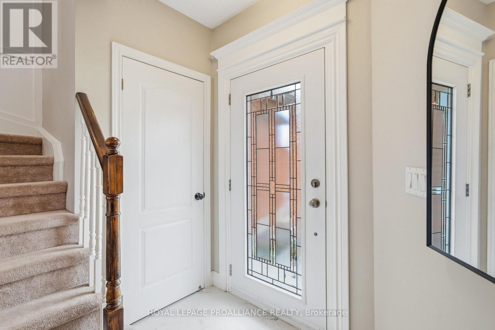 68 Cooper Court, Cobourg, Ontario  K9A 5K4 - Photo 4 - X13098340