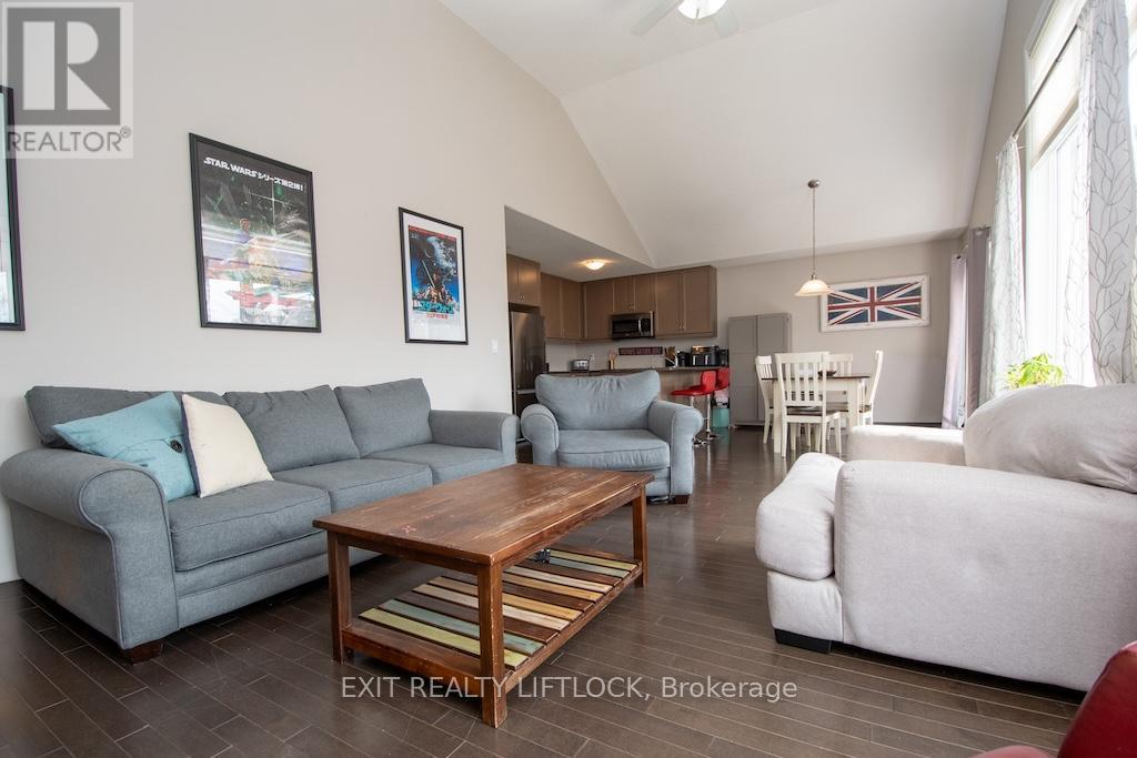 2679 Foxmeadow Road, Peterborough, Ontario  K9L 0A8 - Photo 6 - X13098366