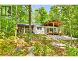 1780 MAZINAW LAKE, Frontenac, Ontario