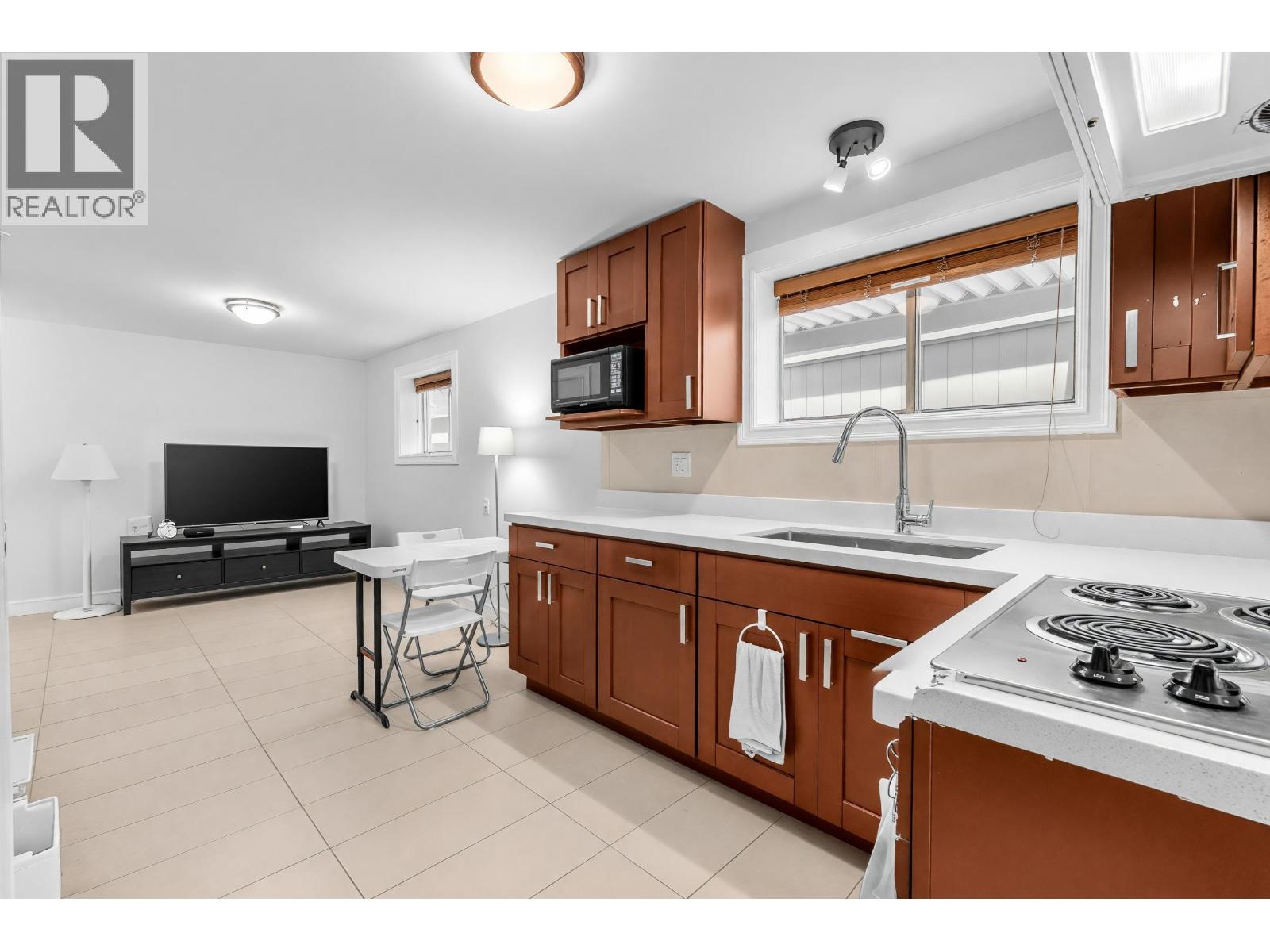 2166 E 39th Avenue, Vancouver, British Columbia  V5P 1H7 - Photo 26 - R3118815