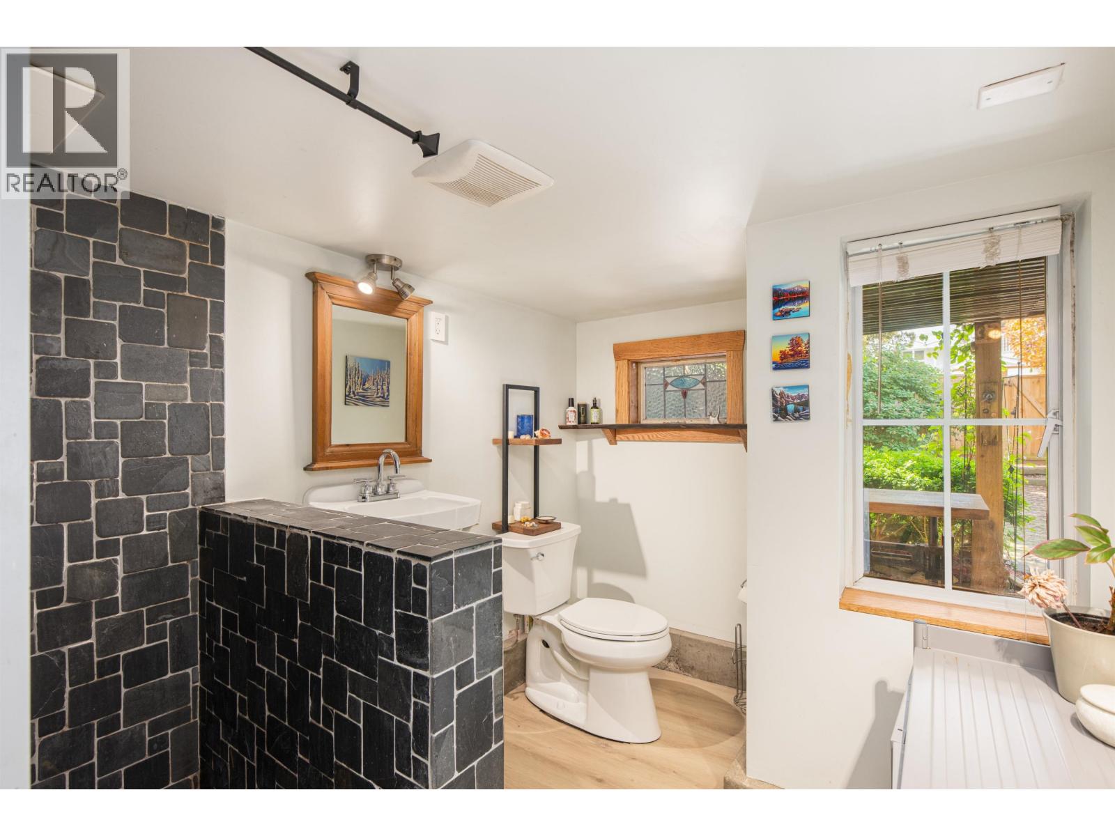 732 E Pender Street, Vancouver, British Columbia  V6A 1V7 - Photo 31 - R3120930