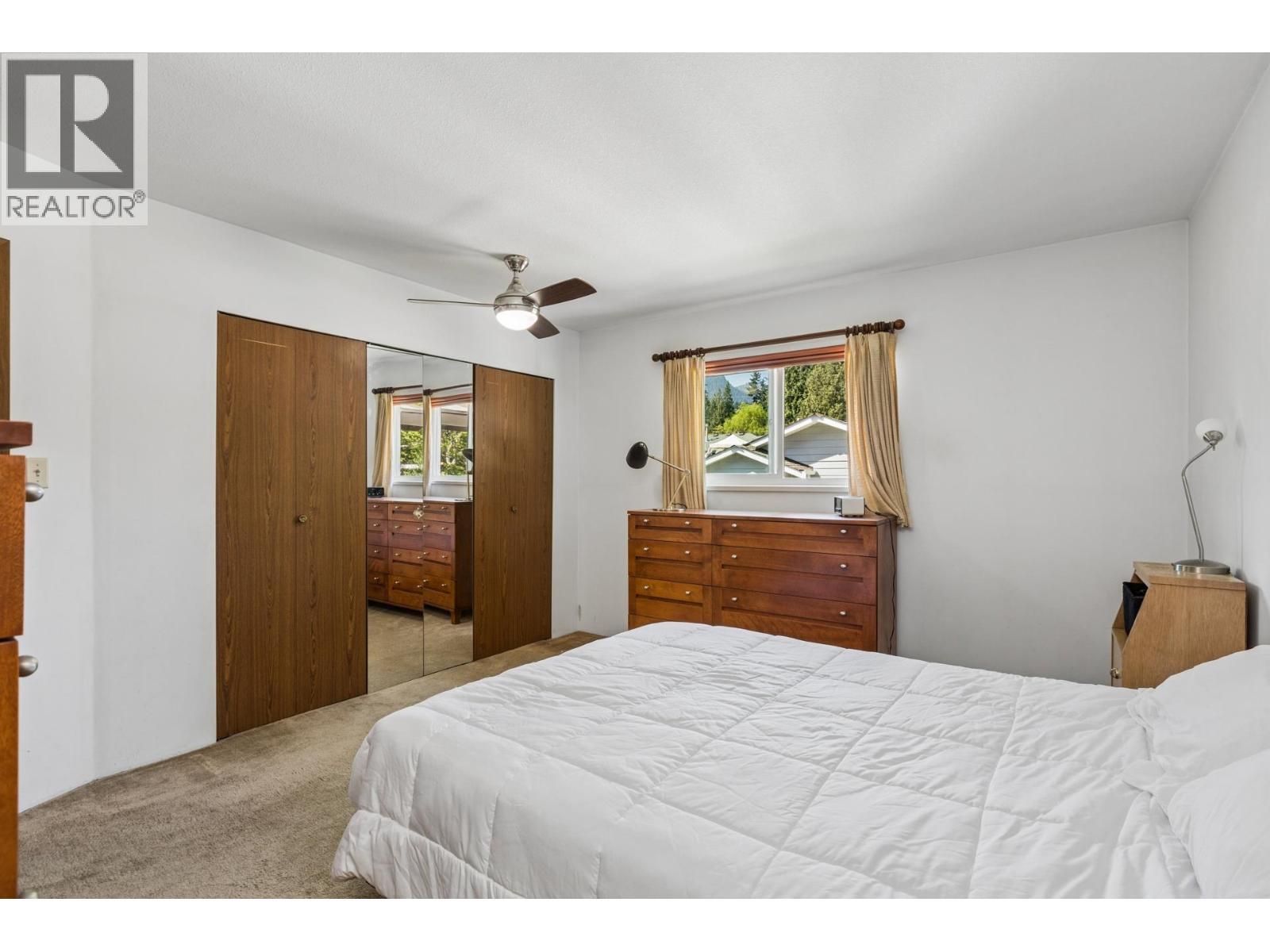 1678 Dempsey Road, North Vancouver, British Columbia  V7K 1T3 - Photo 15 - R3120943