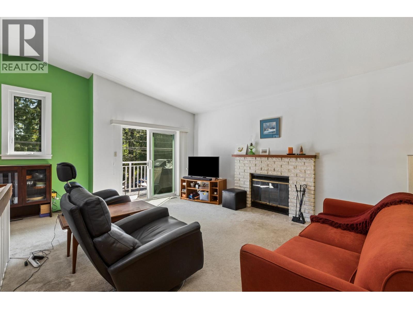 1678 Dempsey Road, North Vancouver, British Columbia  V7K 1T3 - Photo 5 - R3120943