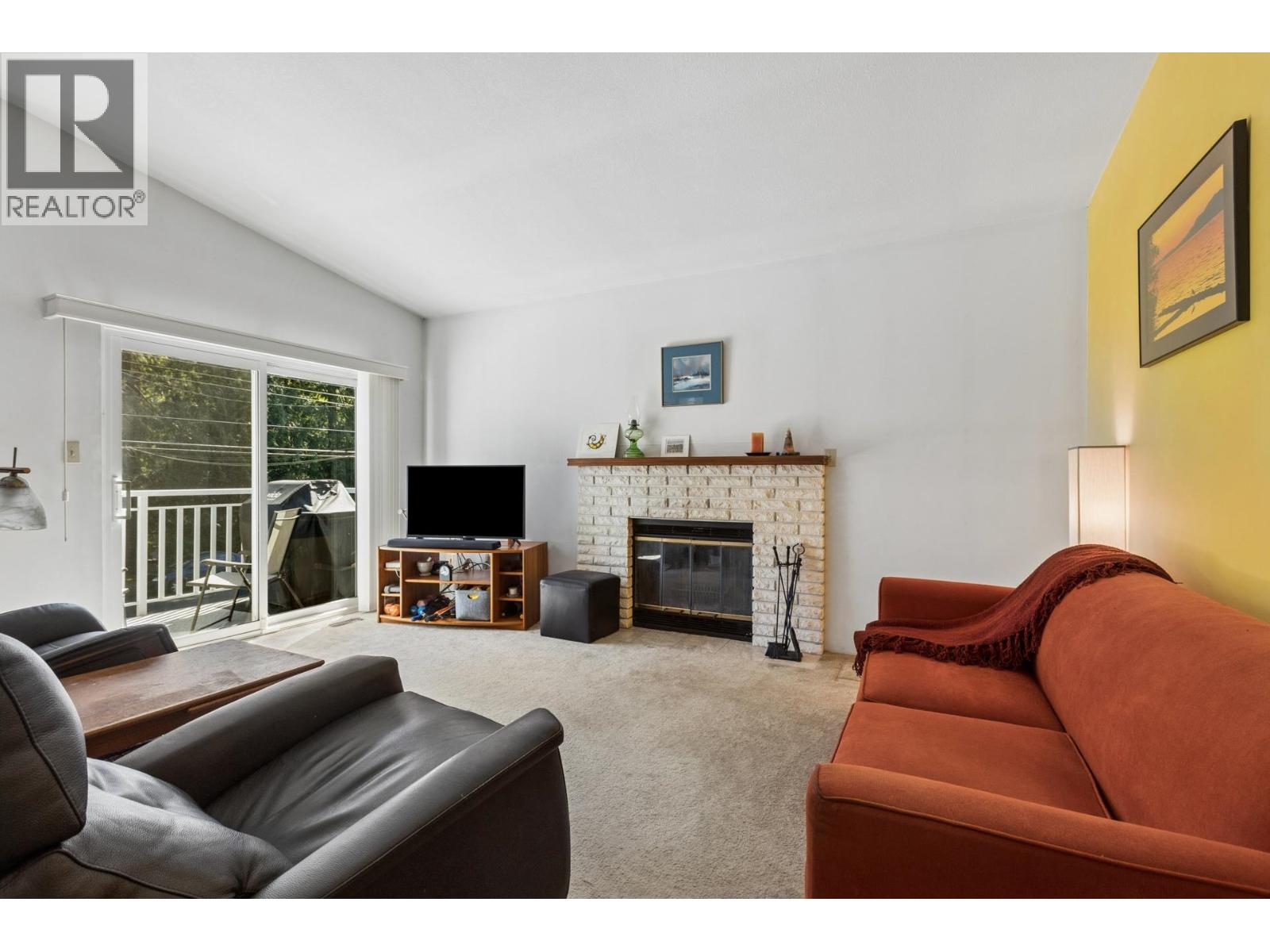 1678 Dempsey Road, North Vancouver, British Columbia  V7K 1T3 - Photo 7 - R3120943