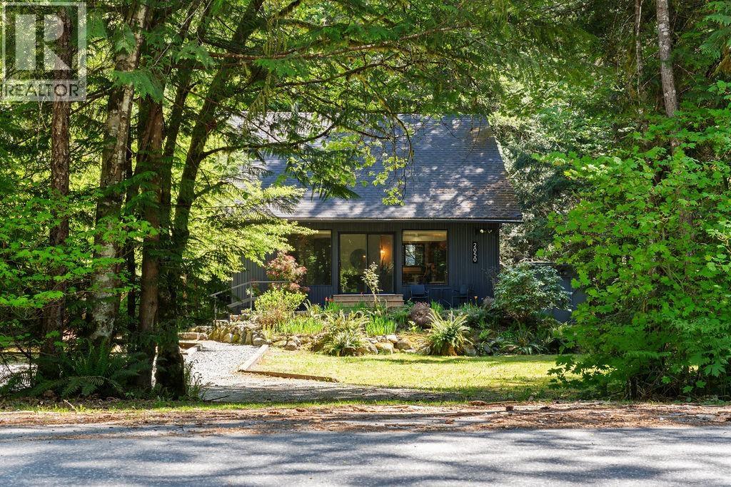 2050 Midnight Way, Squamish, British Columbia  V0N 1H0 - Photo 2 - R3120952