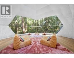2050 MIDNIGHT WAY, Squamish, British Columbia