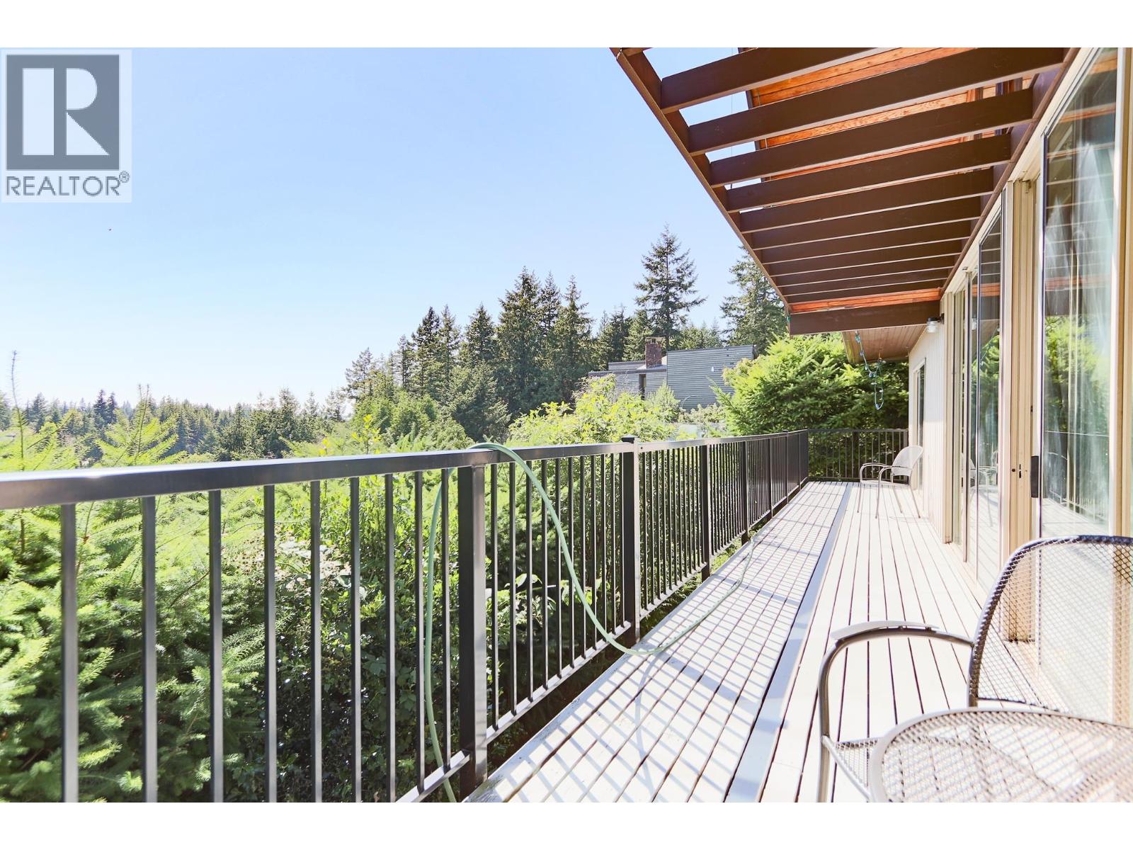 4591 Woodgreen Drive, West Vancouver, British Columbia  V7S 2V3 - Photo 8 - R3120908