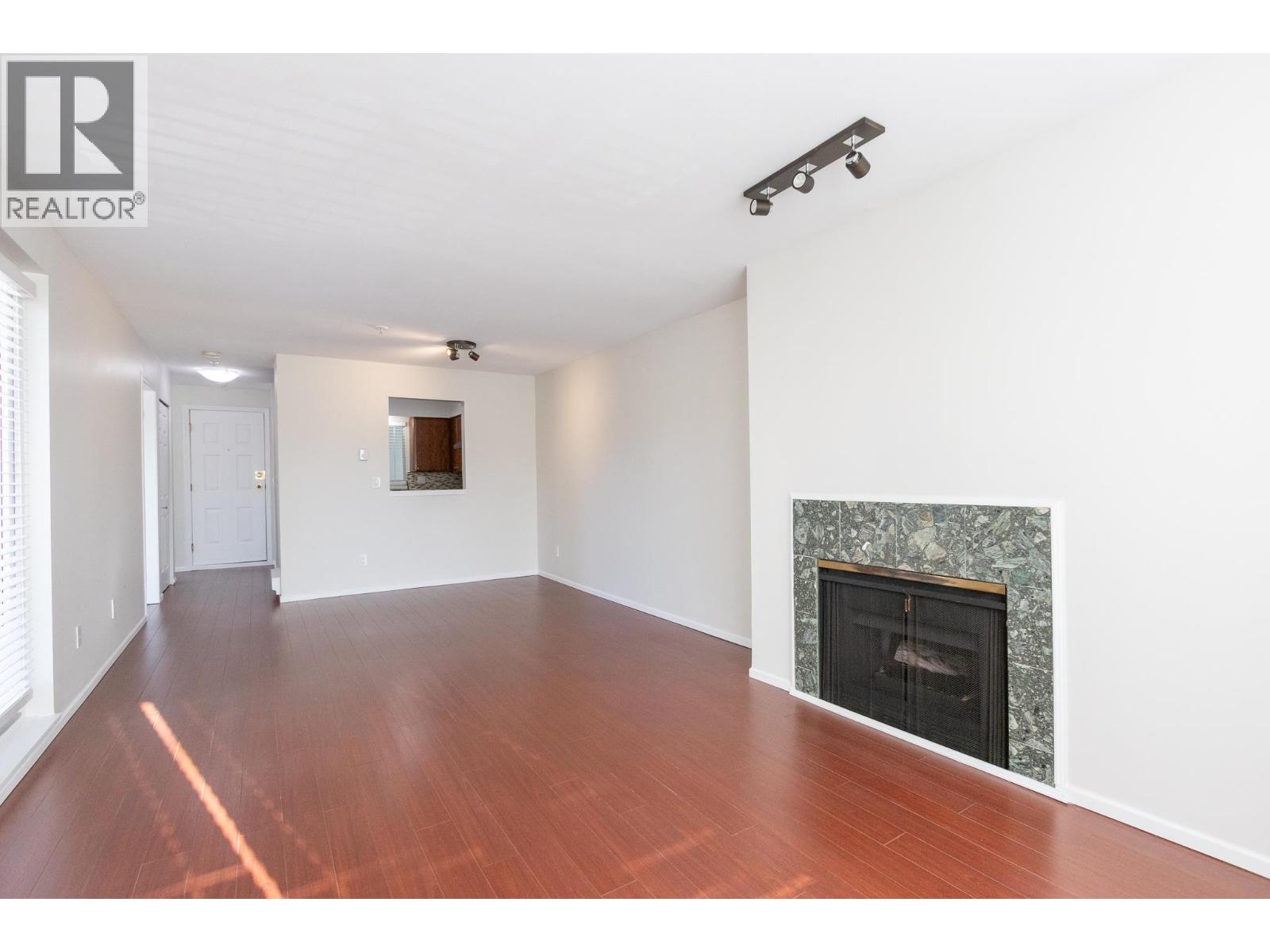 408 937 W 14 Avenue, Vancouver, British Columbia  V5Z 1R3 - Photo 6 - R3120953
