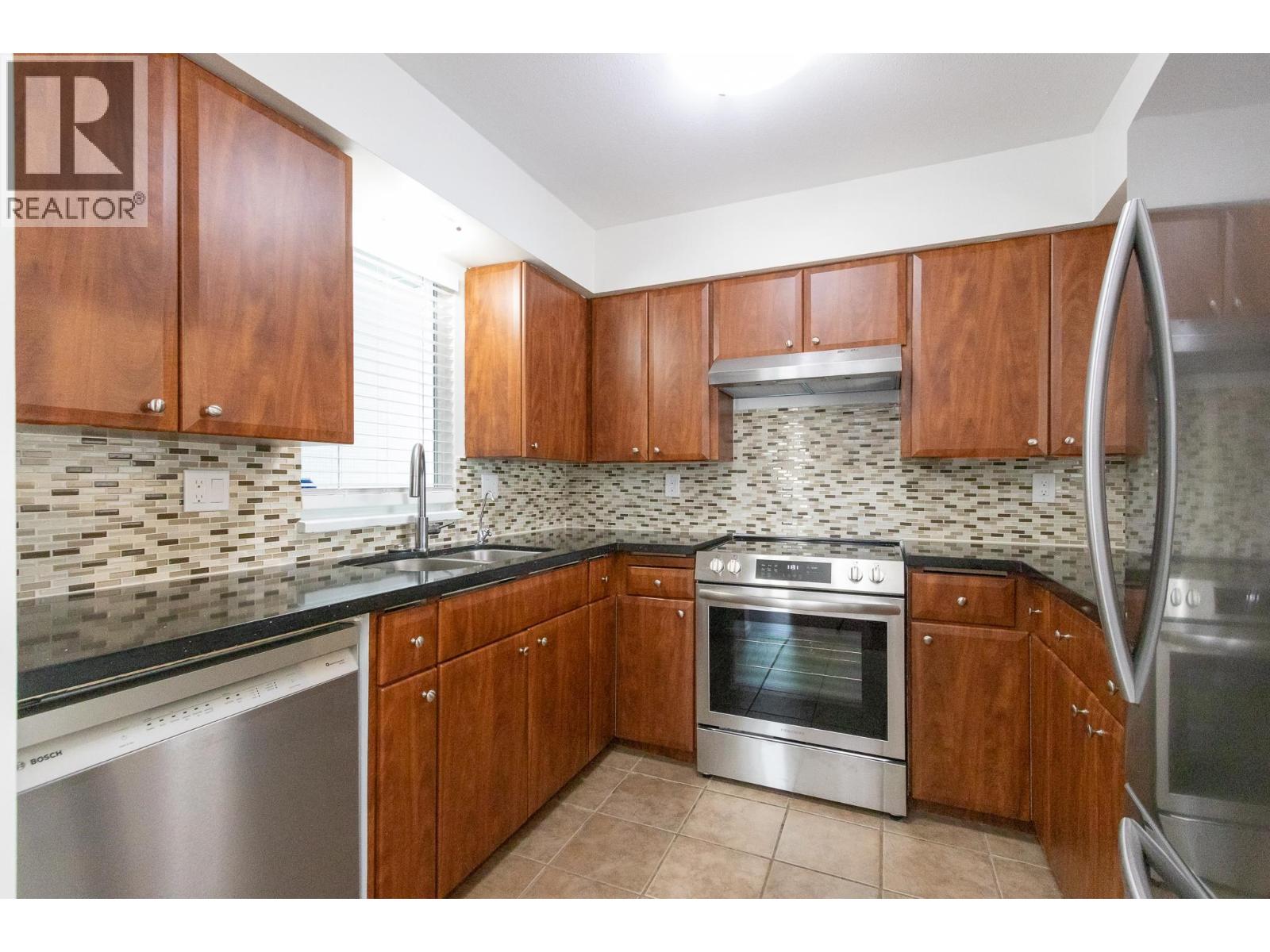 408 937 W 14 Avenue, Vancouver, British Columbia  V5Z 1R3 - Photo 9 - R3120953