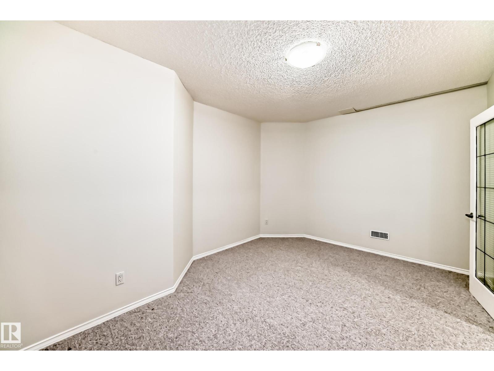 #38 920 119 St Nw, Edmonton, Alberta  T6J 7H2 - Photo 63 - E4486343