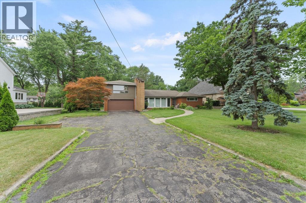13961 Riverside Drive, Tecumseh, Ontario  N8N 1B7 - Photo 3 - 26010350