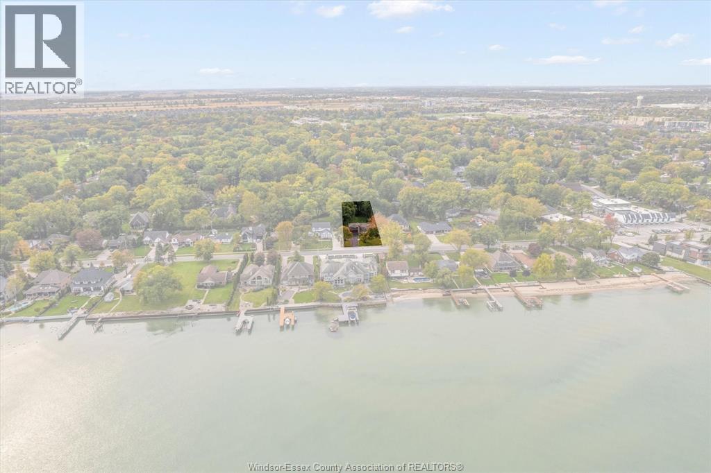 13961 Riverside Drive, Tecumseh, Ontario  N8N 1B7 - Photo 46 - 26010350