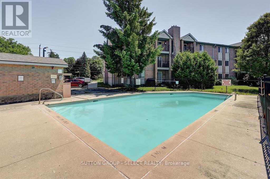 226 - 2228 Trafalgar Street, London East, Ontario  N5V 4J8 - Photo 14 - X13098386