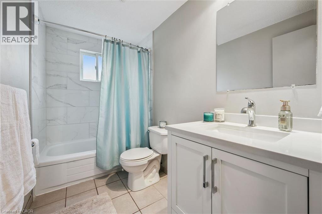 49 Broken Oak Crescent, Kitchener, Ontario  N2N 1N8 - Photo 19 - 40824646