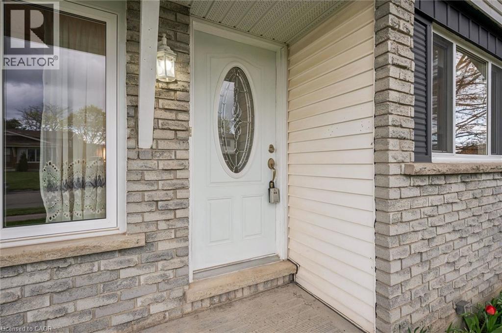 49 Broken Oak Crescent, Kitchener, Ontario  N2N 1N8 - Photo 4 - 40824646