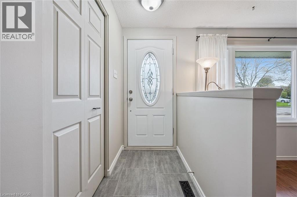 49 Broken Oak Crescent, Kitchener, Ontario  N2N 1N8 - Photo 5 - 40824646