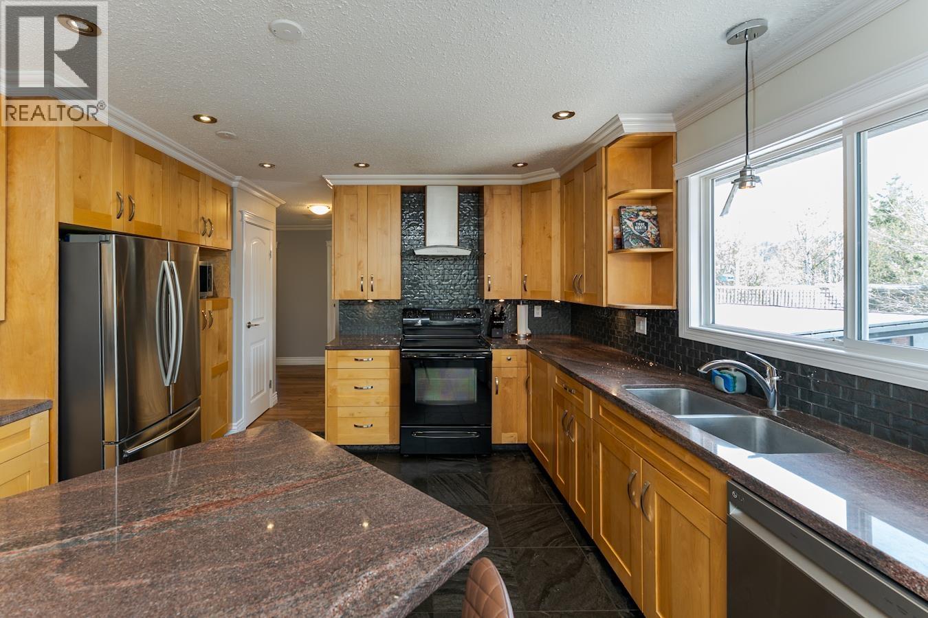 1126 Stirling Drive, Prince George, British Columbia  V2M 6P4 - Photo 12 - R3120800