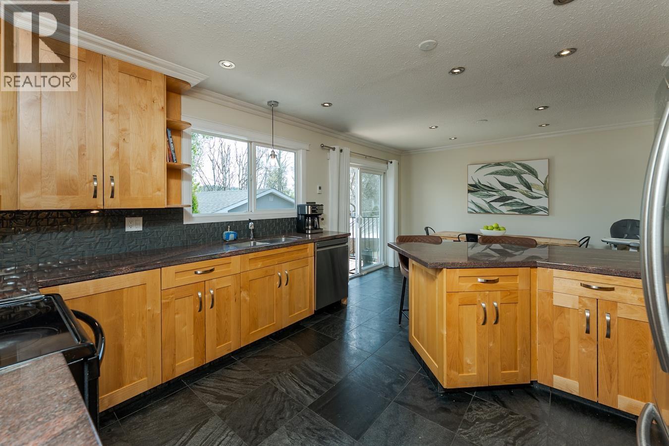 1126 Stirling Drive, Prince George, British Columbia  V2M 6P4 - Photo 15 - R3120800