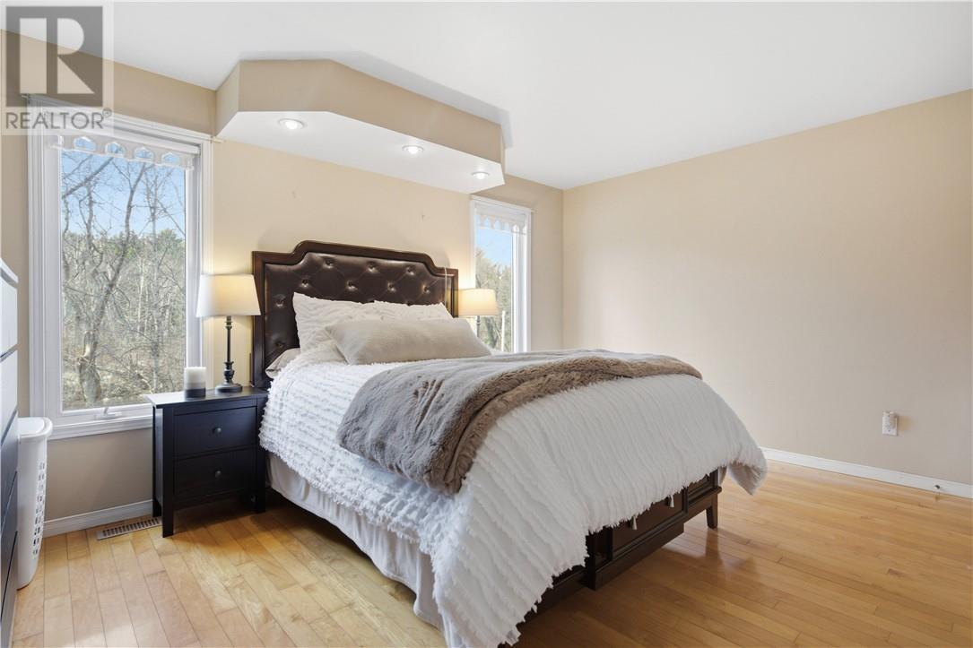 270 Eve, Chelmsford, Ontario  P0M 1L0 - Photo 15 - 2127593