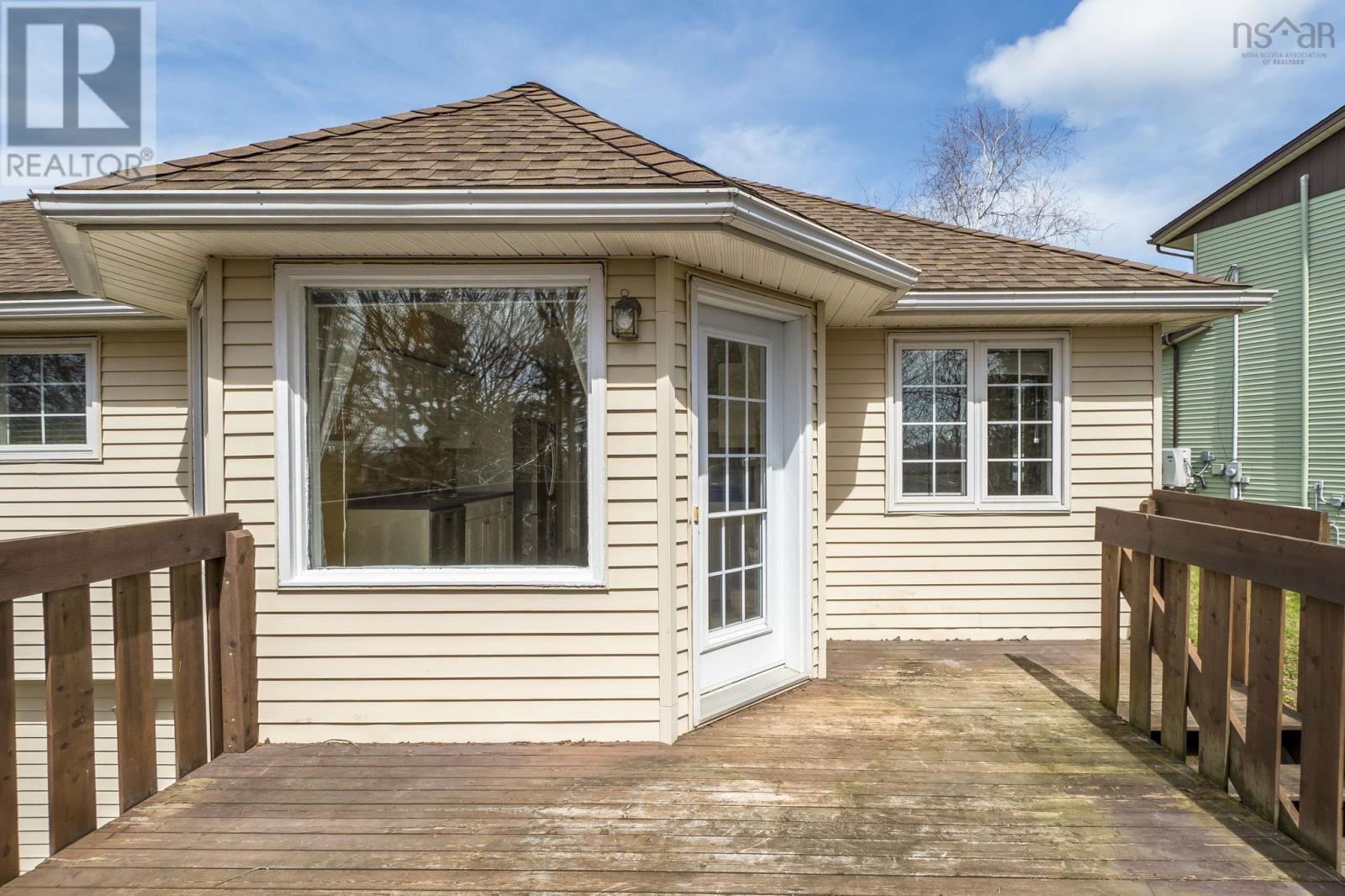 19 Columbo Drive, Dartmouth, Nova Scotia  B2X 3M1 - Photo 35 - 202610120