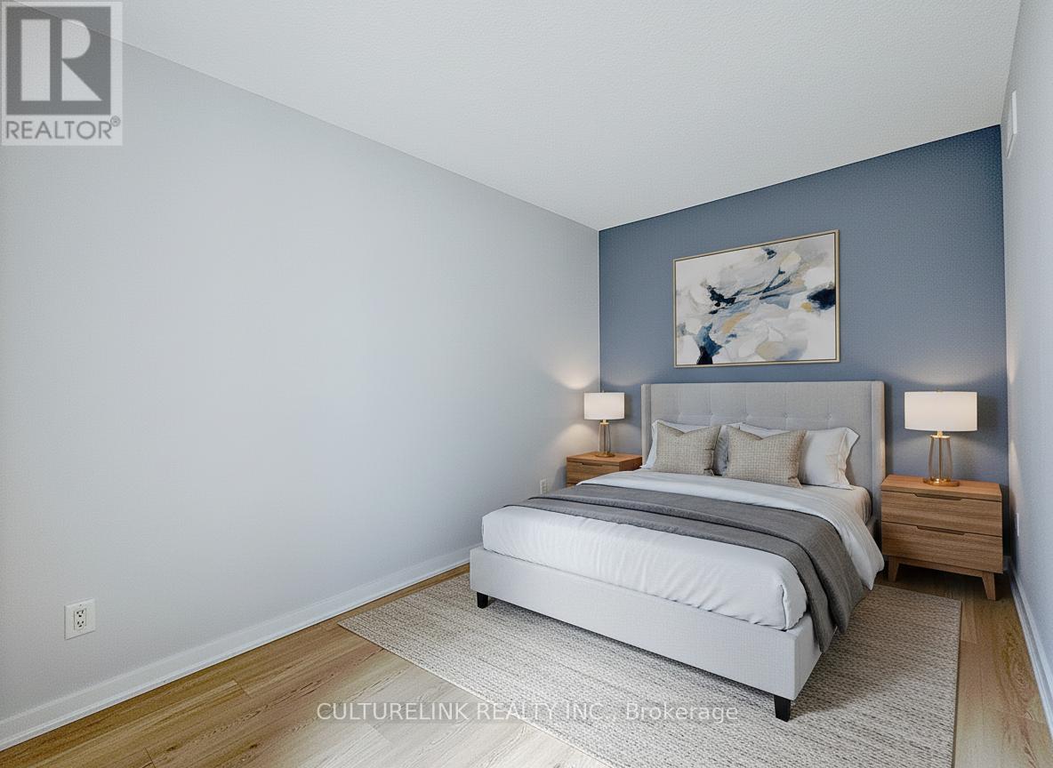 1019 - 33 Harbour Square, Toronto, Ontario  M5J 2G2 - Photo 9 - C13097098
