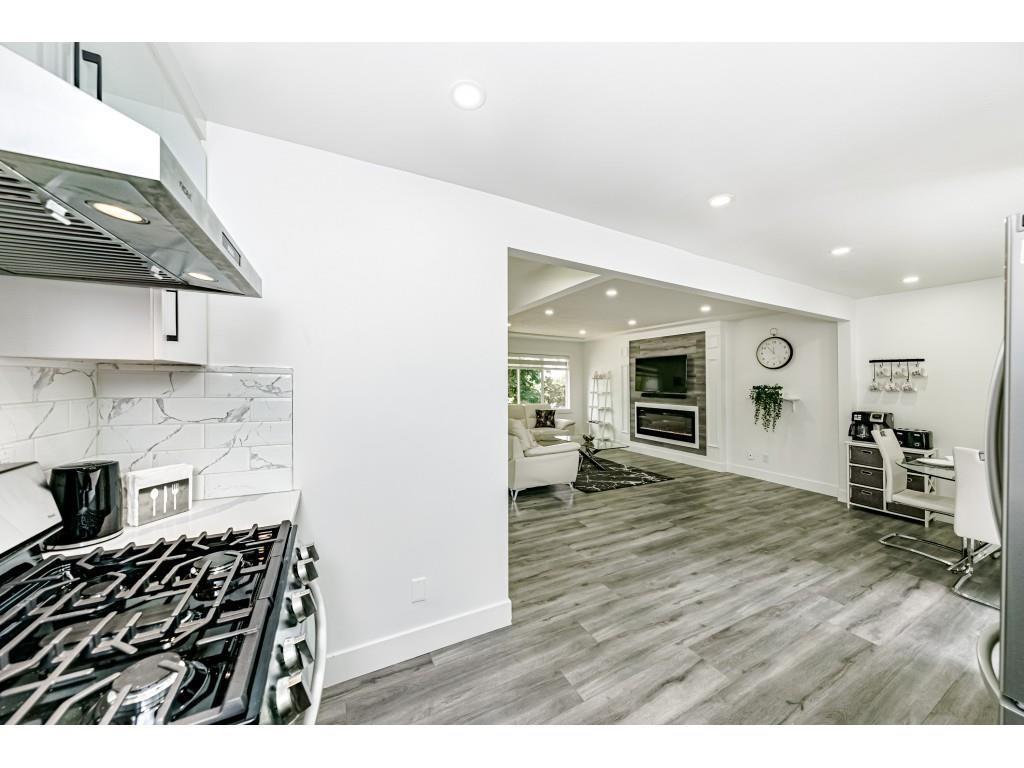 14927 Kew Drive Drive, Surrey, British Columbia  V3R 4Y1 - Photo 11 - R3119791