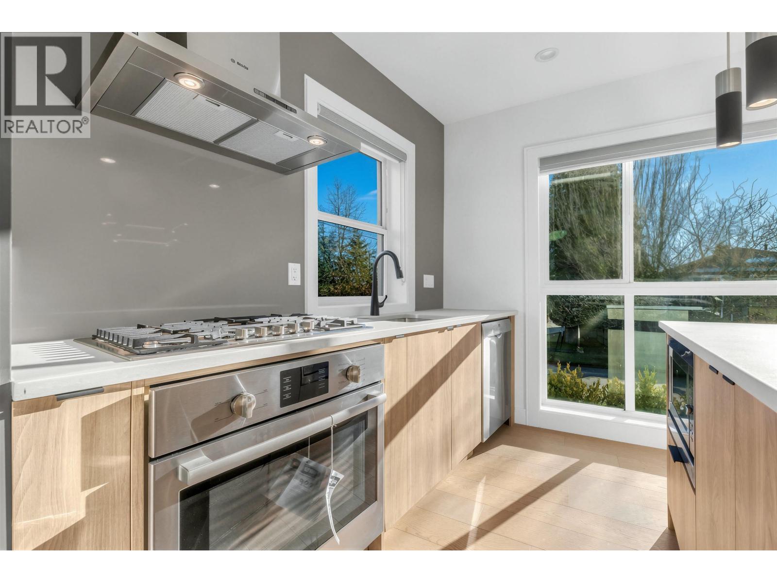 7359 Oak Street, Vancouver, British Columbia  V6P 1V9 - Photo 5 - R3120164