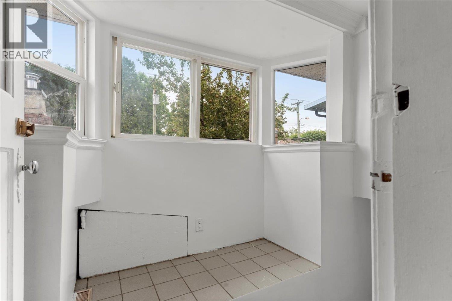 5263 Wales Street, Vancouver, British Columbia  V5R 3M7 - Photo 14 - R3119888